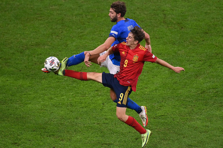 Luis Enrique mengatakan bahwa Gavi adalah masa depan dan masa kini Spanyol. Hal itu dikatakan Enrique usai laga yang dimenangkan timnya 2-1, sekaligus mengakhiri rekor 37 pertandingan tak terkalahkan Gli Azzurri.