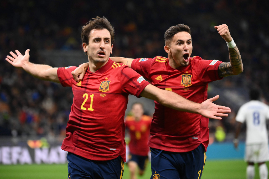Gawang mereka dijebol oleh penyerang Spanyol Mikel Oyarzabal.