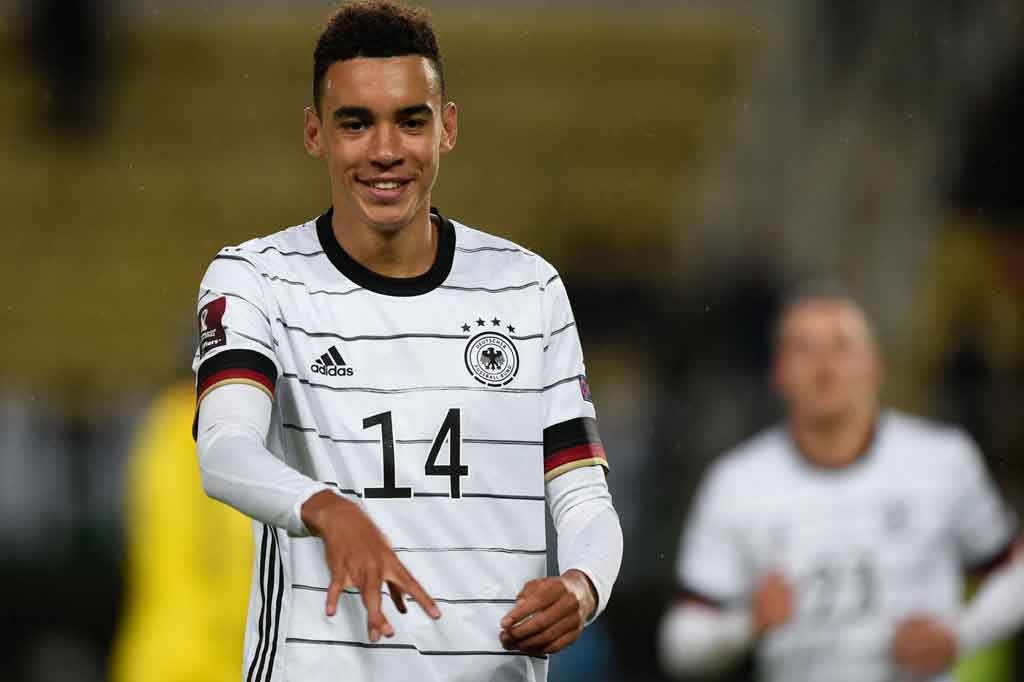 Pada menit ke-83, Jerman kembali menambah koleksi golnya. Permainan kombinasi Jamal Musiala dan Adeyemi dituntaskan sepakan keras Musiala dari tepi kotak penalti. Makadonia Utara tertinggal empat gol.  Tidak ada gol tambahan dan pertandingan berakhir dengan skor 4-0 untuk kemenangan Jerman. 