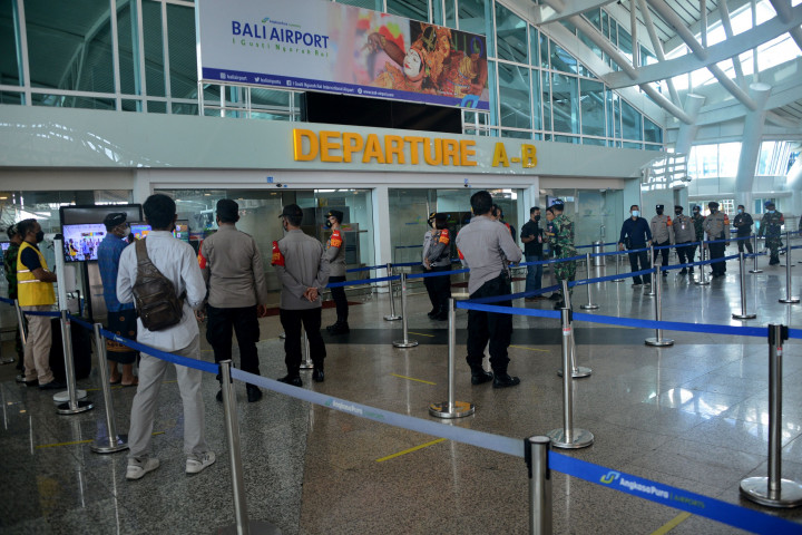 Bandara Internasional I Gusti Ngurah Rai Bali resmi kembali dibuka untuk melayani penerbangan internasional.
