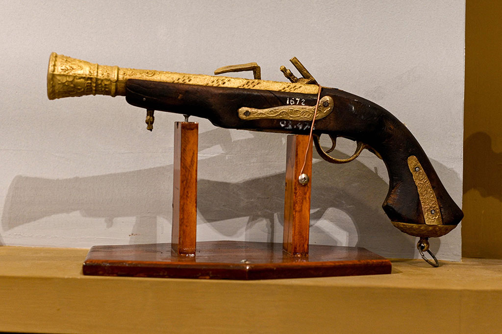 Jamaluddin mengatakan pameran senjata tersebut merupakan bagian dari pameran temporer Museum Aceh yang biasanya digelar setahun sekali, guna menampilkan koleksi yang jarang dipamerkan pada hari-hari biasa. 