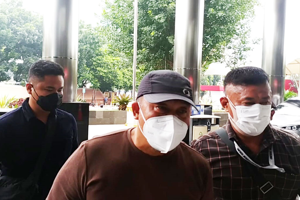 Pelaksana tugas Juru Bicara KPK Ali Fikri mengatakan, OTT yang dilakukan KPK tersebut terkait dugaan suap pengadaan barang dan jasa infrastruktur di Kabupaten Muba.