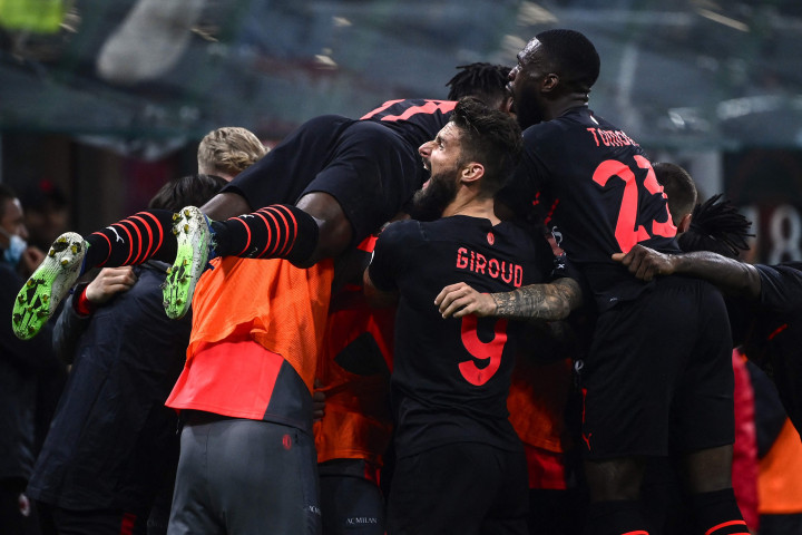 Milan Vs Verona: Menang 3-2, Rossoneri Puncaki Klasemen