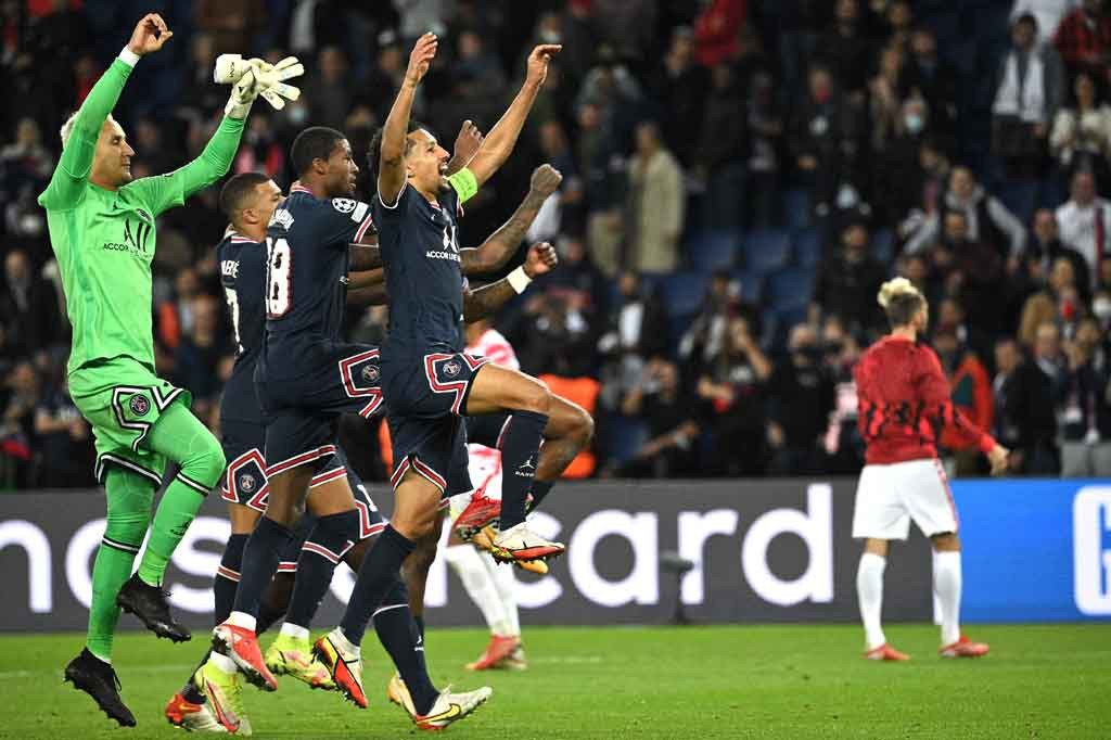 Kemenangan ini membuat PSG kembali memuncaki klasemen Grup A dengan raihan sembilan poin, unggul tiga poin atas Manchester City yang ada di peringkat kedua. Sementara Leipzig yang masih nirpoin dalam tiga laga tak beranjak dari dasar klasemen di bawah Club Brugge (4).