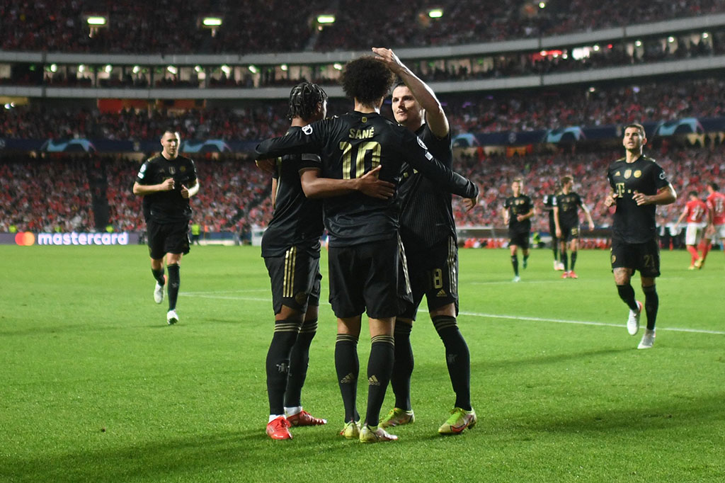 Pada menit ke-84 Sane mencetak brace sekaligus membawa Bayern tak terkejar dan menutup laga dengan empat gol tanpa balas.