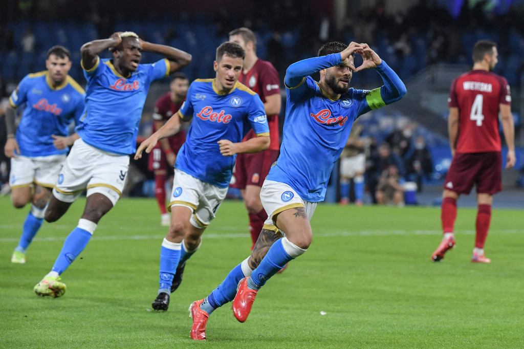 Napoli meraih kemenangan 3-0 atas Legia Warsawa pada laga Grup C Europa League. Gol Il Partenopei dicetak Lorenzo Insigne, Victor Osimhen, dan Matteo Politano.