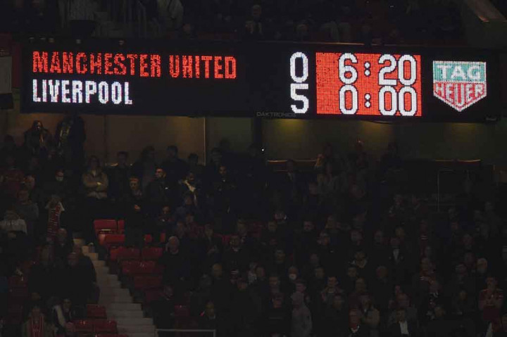 Kemenangan dalam big match itu mengantarkan The Reds kembali ke posisi kedua klasemen sementara dengan koleksi 21 poin. Sedangkan MU, yang kini melewatkan empat pertandingan nirmenang, tak beranjak dari urutan ketujuh dengan 14 poin.