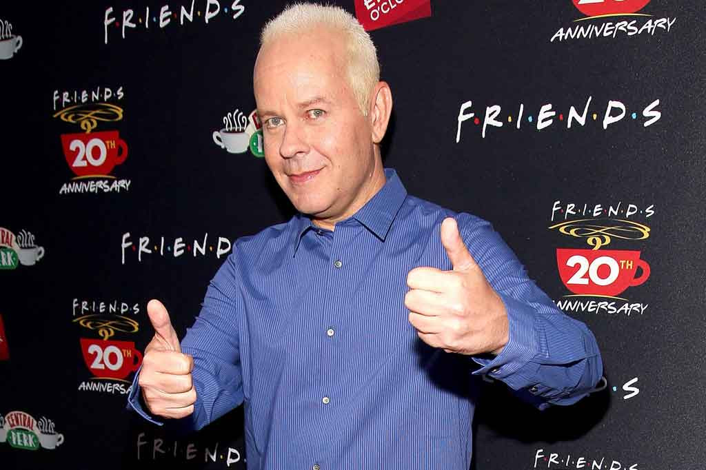  Aktor James Michael Tyler yang berperan sebagai manajer kedai kopi Gunther di sitkom hit Friends meninggal dunia pada Minggu, 24 Oktober 2021 waktu setempat. Tyler meninggal di usia 59 tahun.