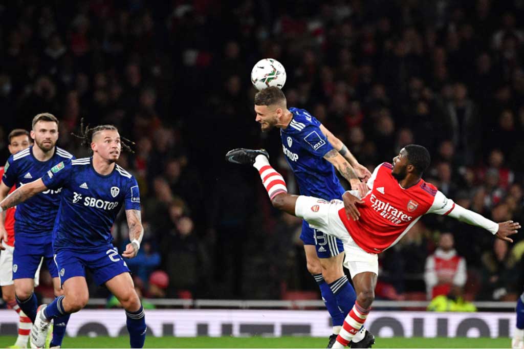 Leeds berusaha keras untuk mencetak gol balasan, tetapi nyaris tak membuat Leno harus bekerja terlalu berat untuk mengamankan gawang Arsenal, dan skor 2-0 untuk tuan rumah bertahan hingga peluit tanda laga usai berbunyi.