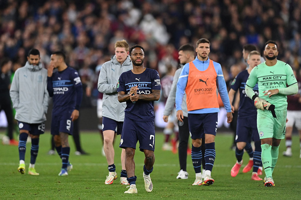 Sementara hasil itu membuat The Citizens gagal menorehkan rekor baru menjadi juara Piala Liga lima musim beruntun. Tim besutan Pep Guardiola itu harus puas tetap berbagi rekor juara empat musim beruntun, sebagaimana sudah lebih dulu dilakukan Liverpool pada 1981-1984.