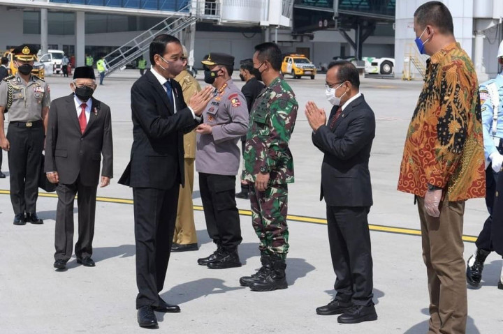 Presiden Joko Widodo, Jumat, 29 Oktober 2021 pago, bertolak menuju Roma, Italia, dalam rangka menghadiri Konferensi Tingkat Tinggi (KTT) Group of Twenty (G20).