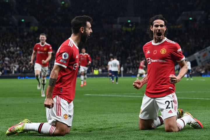 Tambahan tiga poin membuat MU naik ke posisi kedelapan klasemen dengan 15 poin dari sembilan laga, selisih satu poin dari Tottenham di posisi ketujuh. 