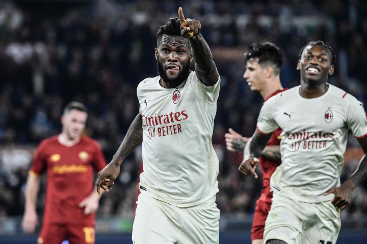 Franck Kessie menjadi eksekutor, dan bisa menambah gol lewat titik putih. Skor menjadi 2-0.