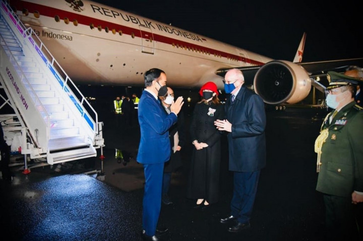 Setelah menghadiri rangkaian KTT G20 di Roma, Italia, Presiden Joko Widodo melanjutkan lawatannya ke Glasgow, Skotlandia. Jokowi hendak menghadiri KTT COP26.