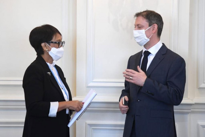 Pertemuan dengan CEO ini diharapkan dapat mengakselerasi realisasi komitmen investasi perusahaan yang hadir dalam pertemuan, yang mencapai USD9,29 miliar, guna mendukung percepatan transisi energi dan ekonomi hijau di Indonesia.