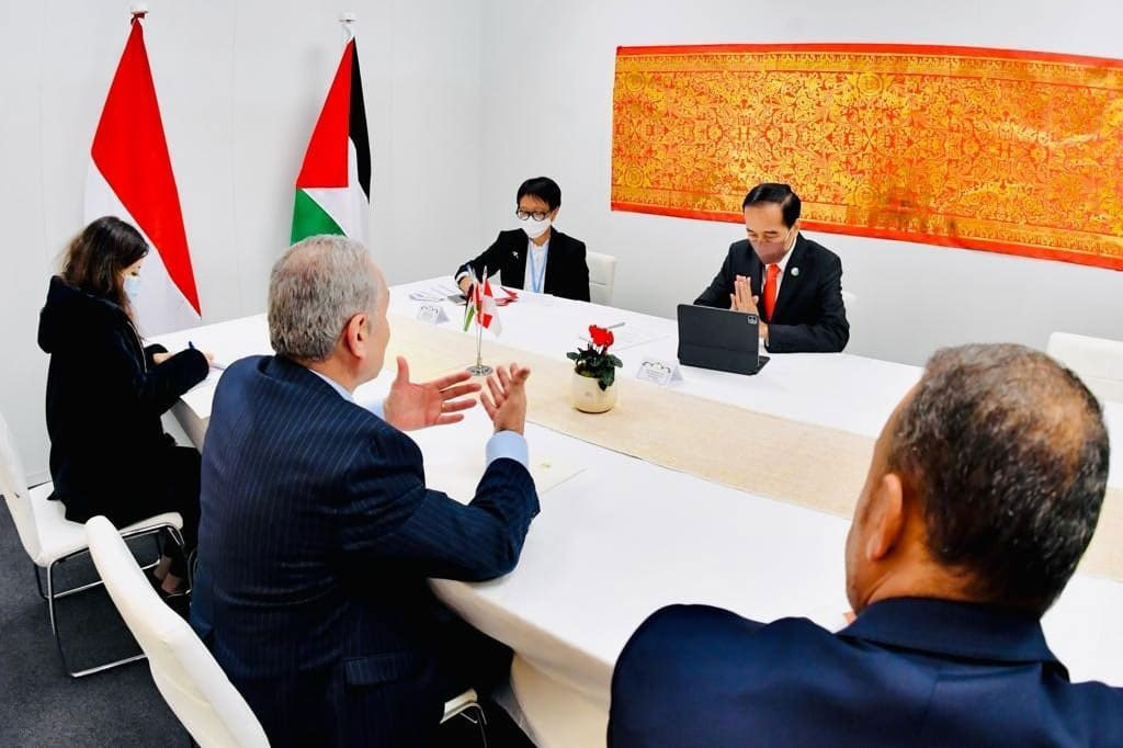 Ketiga, persatuan Palestina turut menjadi perhatian Indonesia dan menjadi sangat penting bagi perjuangan Palestina.