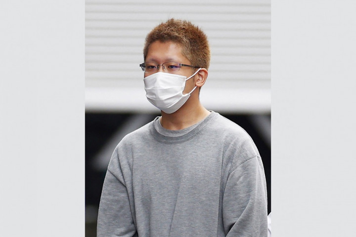 Kyota Hattori (24), pelaku penusukan di rangkaian kereta di Tokyo, Jepang, pada Minggu, 31 Oktober 2021, waktu setempat telah ditangkap. Pria itu ditangkap terkait percobaan pembunuhan dan aksi pembakaran di dalam rangkaian kereta api tersebut.