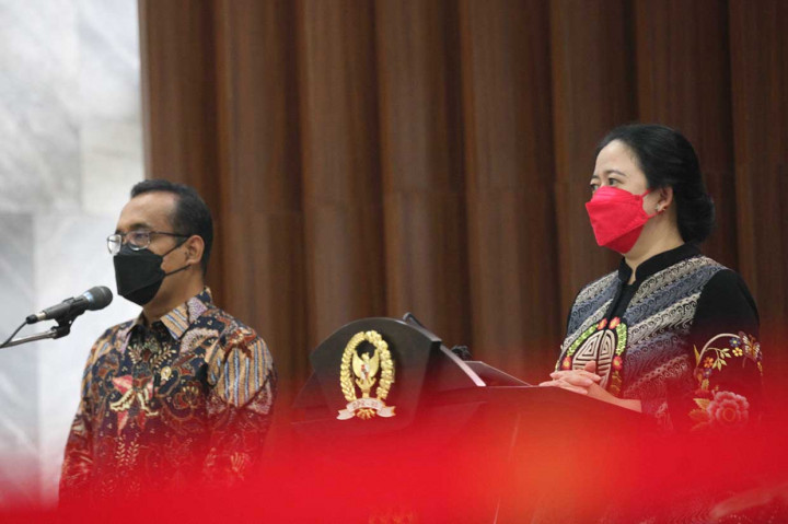 Calon Panglima TNI atas nama Jenderal TNI Andika Perkasa untuk menggantikan Marskal Hadi Tjahjanto menjadi calon tunggal yang ajukan oleh Presiden Joko Widodo.