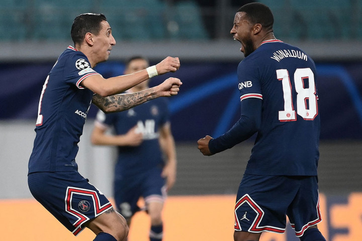 PSG justru berhasil menyamakan kedudukan pada menit ke-21 menjadi 1-1 berkat gol Georginio Wijnaldum usai menerima umpan dari Kylian Mbappe.