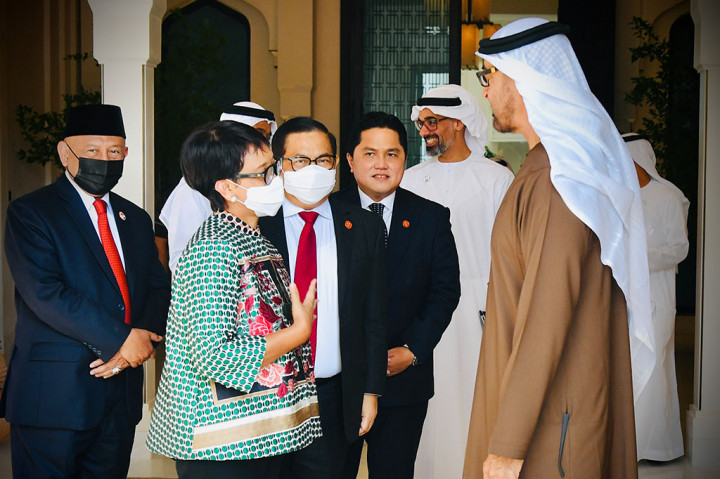 Di hadapan Pangeran MBZ, Presiden Jokowi menjelaskan bahwa presidensi G20 Indonesia tahun 2022 akan mengusung tema Recover Together, Recover Stronger. Selama presidensi, Indonesia juga akan memberikan perhatian terhadap sejumlah isu yaitu digitalisasi dan transisi energi untuk memastikan ketersediaan teknologi bersih yang terjangkau bagi semua, keuangan inklusif khususnya bagi UMKM, perempuan, dan kelompok marginal, serta investasi untuk ekonomi hijau dan berkelanjutan.