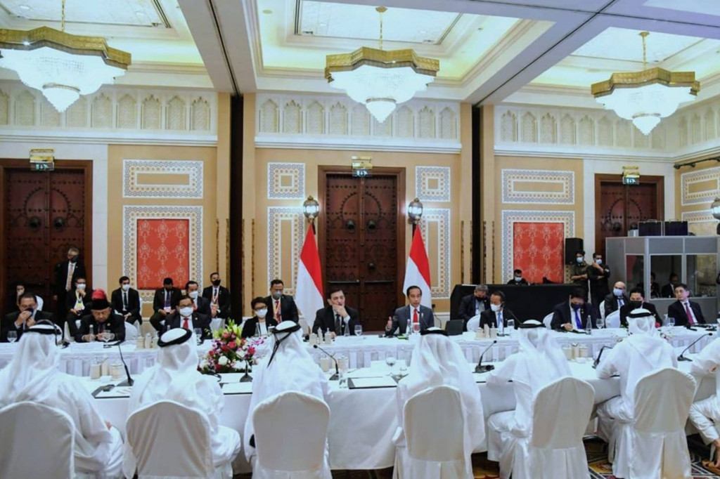 Hal tersebut disampaikannya saat menghadiri Indonesia – PEA Investment Forum yang berlangsung di Dubai, Kamis, 4 November 2021.