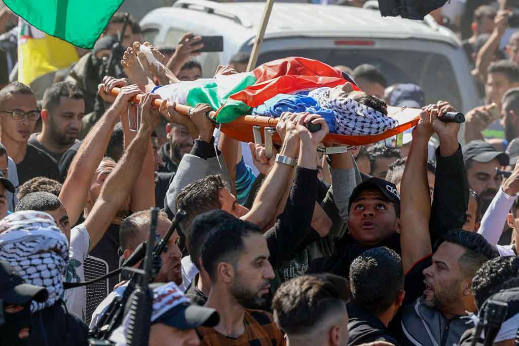 Seorang anak berusia 13 tahun meninggal dunia setelah ditembak di bagian perut oleh pasukan Israel selama bentrokan antara pengunjuk rasa Palestina dengan pasukan Israel, Jumat, 5 November 2021.