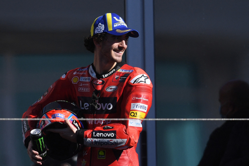 Pebalap Ducati, Francesco Bagnaia, berhasil memenangi balapan MotoGP Algarve 2021. 