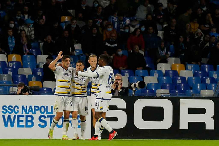 Verona unggul lebih dulu pada menit ke-13 melalui sontekan jarak dekat Giovanni Simeone yang memanfaatkan operan dari Antonin Barak.