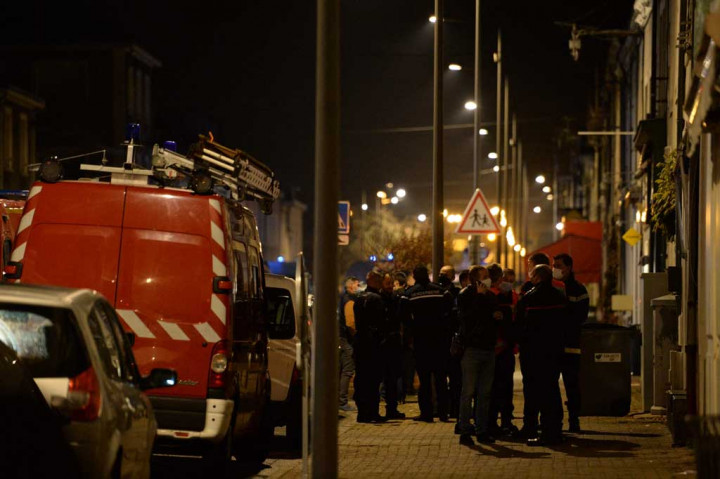 Sekitar 200 polisi bergabung dalam pencarian gadis yang tidak disebutkan namanya oleh pihak berwenang itu, setelah orang tuanya membunyikan alarm pada Senin, 8 November 2021 malam, ketika anaknya tak kembali setelah jogging pada sore hari.