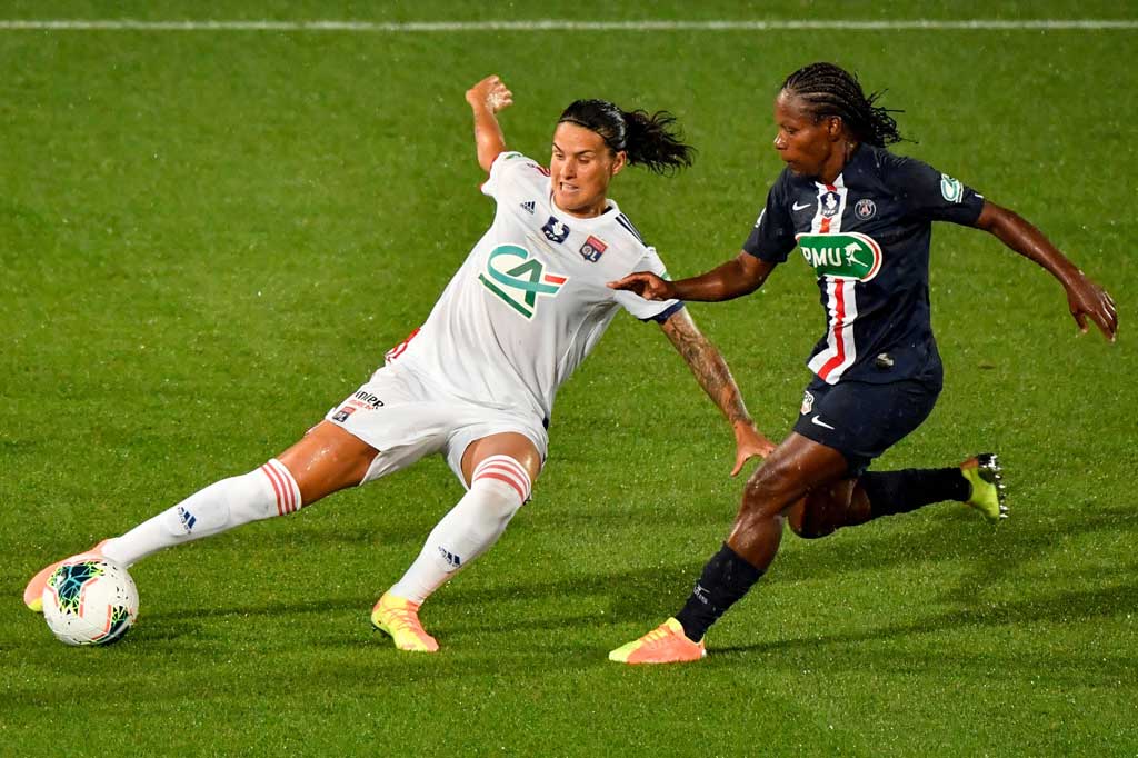 Formiga juga memegang rekor pemain tertua di Piala Dunia (41 tahun, 2019) dan pencetak gol tertua di turnamen (37 tahun, 2015). 