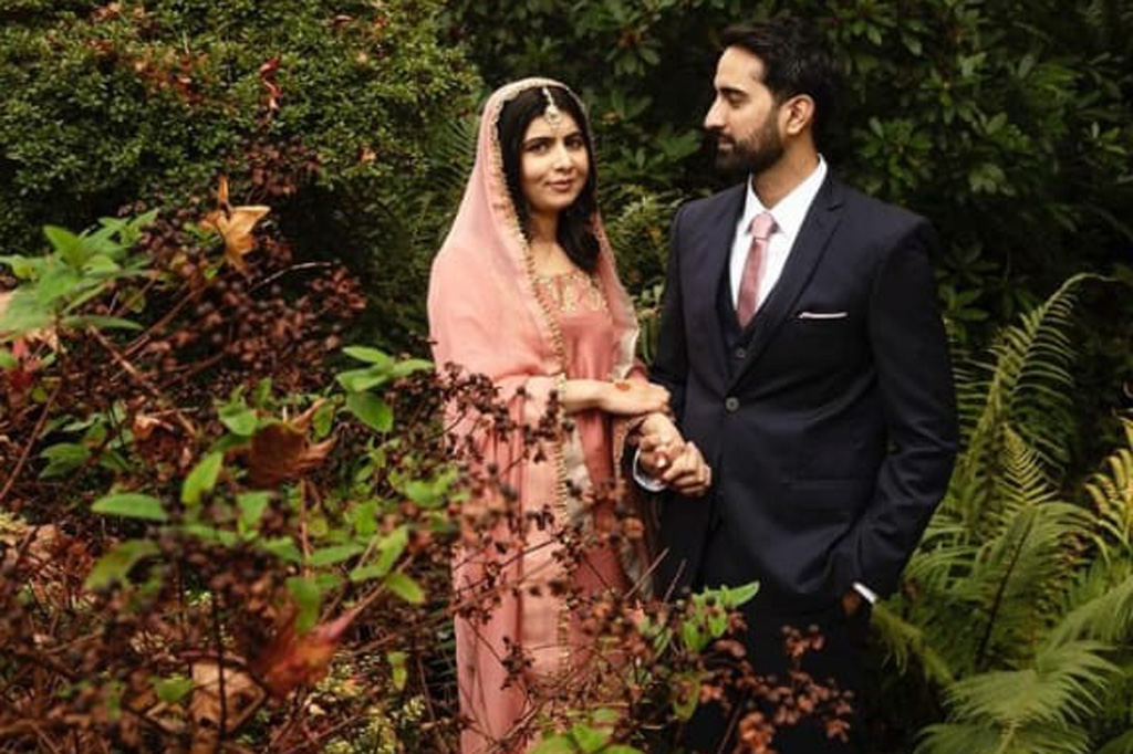  Pemenang Hadiah Nobel Perdamaian Malala Yousafzai, yang ditembak oleh Taliban Pakistan karena berkampanye untuk pendidikan anak perempuan, telah resmi menikah pada Selasa, 9 November 2021. Acara pernikahan dilangsungkan dengan sederhana di Birmingham, Inggris.