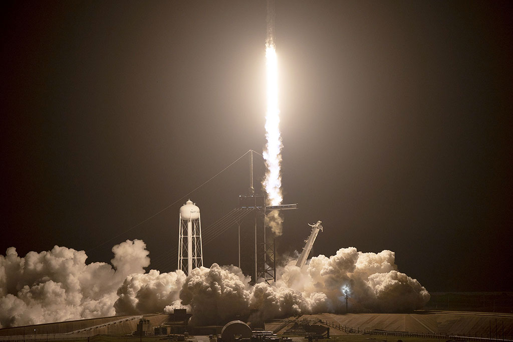 Pos luar orbit saat ini beroperasi dengan hanya satu astronaut NASA di segmen AS untuk menyambut awak yang masuk, setelah astronaut dari misi Crew-2 sebelumnya mendarat di Teluk Meksiko pada Minggu malam.