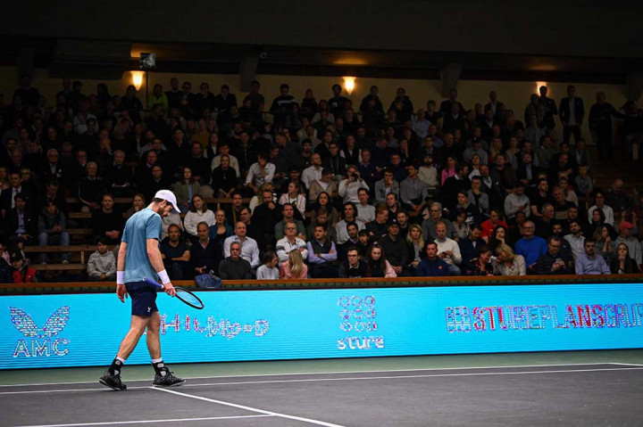 Petenis Inggris tersebut dikalahkan petenis Amerika Tommy Paul, Jumat, 12 November 2021 WIB.
