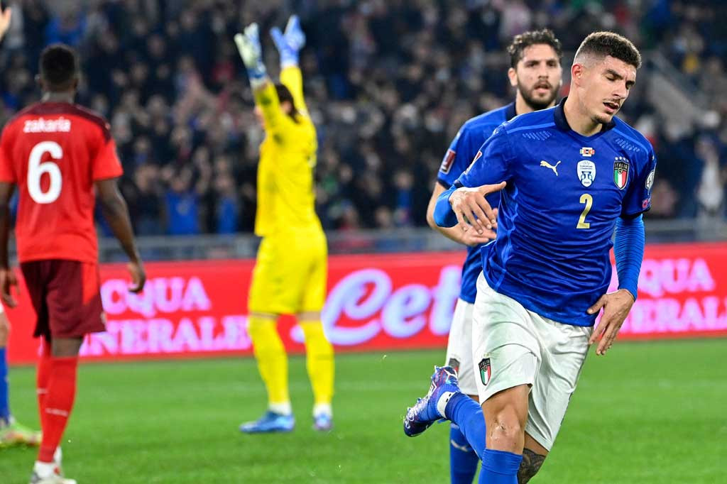 Italia mencetak gol balasan mereka pada menit ke-36 melalui tandukan Giovanni Di Lorenzo yang menanduk umpan tendangan bebas dari Lorenzo Insigne.