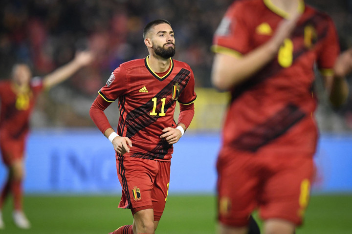 Belgia mencetak gol kedua delapan menit selepas masa istirahat. Bola tembakan jarak jauh Yannick Carrasco meluncur masuk ke gawang Estonia dan tak bisa dibendung kiper Matvei Igonen.