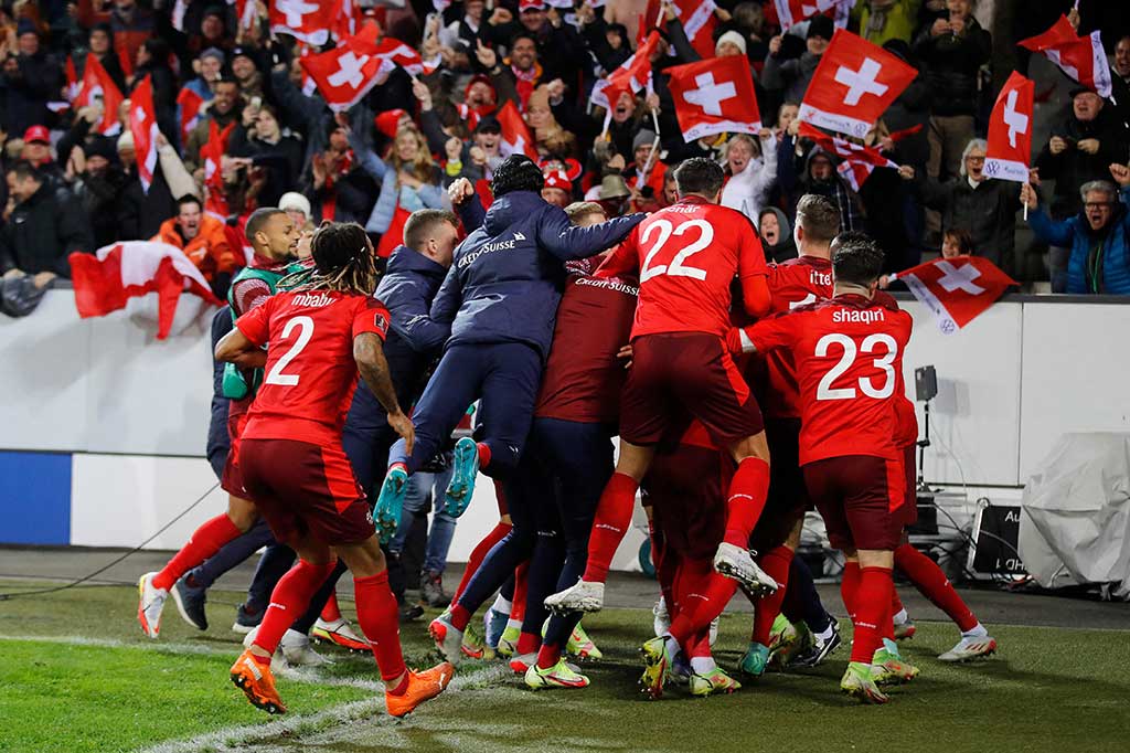 Hasil pertandingan tersebut membuat Swiss mengambil alih posisi juara Grup C dengan raihan 18 poin serta berhak memperoleh tiket putaran final Piala Dunia 2022.