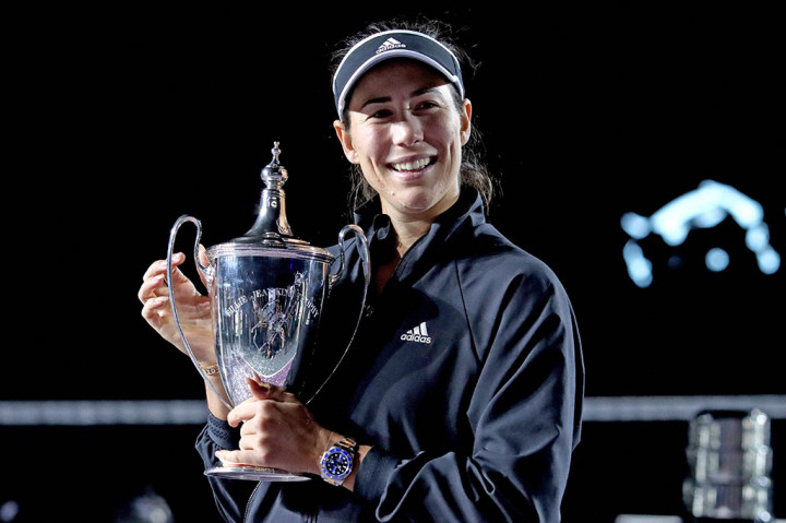 Muguruza, pemenang gelar Prancis Terbuka 2016 dan Wimbledon 2017, menutup musim 2021 yang membuatnya kembali ke level tertinggi dengan gelar di Dubai dan Chicago setelah tiga tahun berada di luar 10 besar.