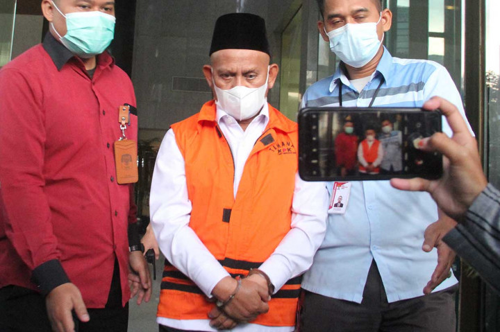 Bupati Hulu Sungai Utara (HSU) Kalimantan Selatan (2017-2022) Abdul Wahid, ditahan usai diperiksa di Gedung KPK Merah Putih, Jakarta,