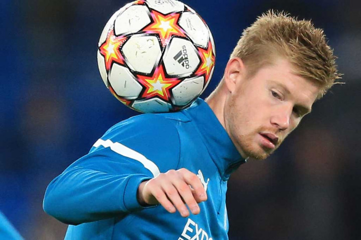 Manajer The Citizens, Pep Guardiola, Jumat, 19 November 2021, mengatakan De Bruyne diisolasi selama 10 hari setelah hasil tes menunjukkan positif covid-19 selama jeda internasional baru-baru ini. 