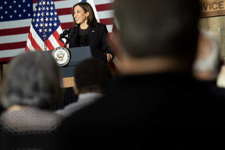 Jabatan presiden sudah kembali dipegang Biden pada 11.35 waktu setempat. Artinya Harris mengambil kekuasaan total selama satu jam 25 menit saat Biden berada di bawah pengaruh obat bius.