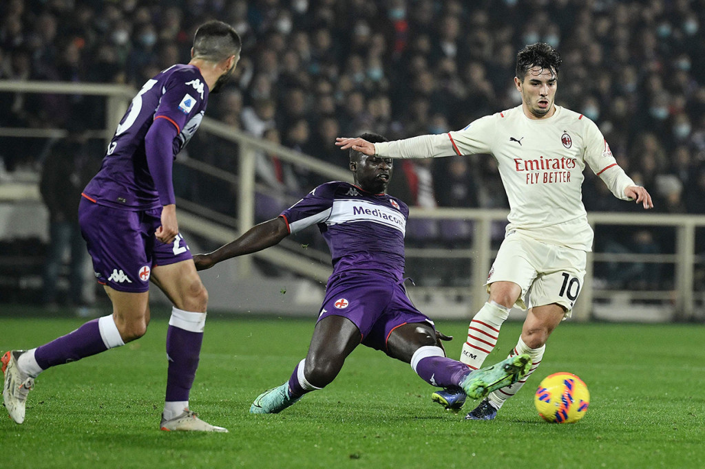 Empat gol Fiorentina pada laga ini dicetak oleh Alfred Duncan (15'), Riccardo Saponara (45+1'), dan Dusan Vlahovic (60', 85'). 