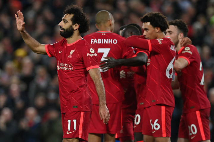 Tambahan tiga poin membuat Liverpool naik ke posisi kedua klasemen dengan 25 poin dari 12 laga, selisih empat angka dari Chelsea di puncak. Arsenal tetap di posisi kelima dengan 20 poin. 
