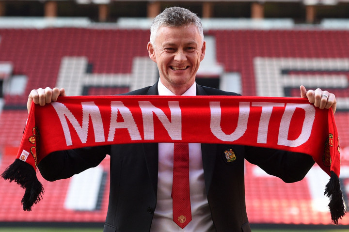Manchester United dalam rilis resminya juga menyatakan jika mereka akan selalu menerima Solskjaer di Old Trafford sebagai bagian dari keluarga besar Setan Merah.