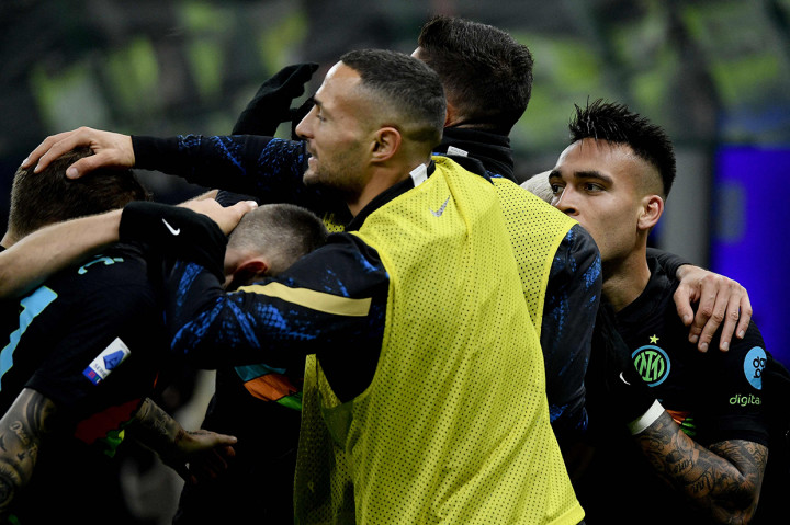 Ini menjadi kemenangan pertama Inter melawan tim besar sepanjang musim 2021/2022. Inter juga sekaligus membuat Napoli merasakan kekalahan pertamanya di Liga Italia musim ini.