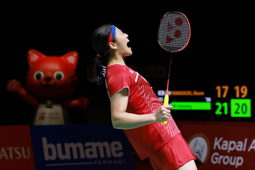 Pebulutangkis Korea Selatan, An Seyoung, menjadi juara tunggal putri Indonesia Masters 2021 setelah menaklukkan wakil Jepang Akane Yamaguchi, Minggu, 21 November 2021, di Nusa Dua, Bali.