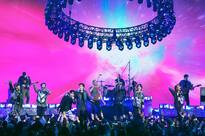 Mereka menjadi pembuka bersama Coldplay dengan membawakan My Universe, dan menutup acara dengan membawakan lagu Butter.