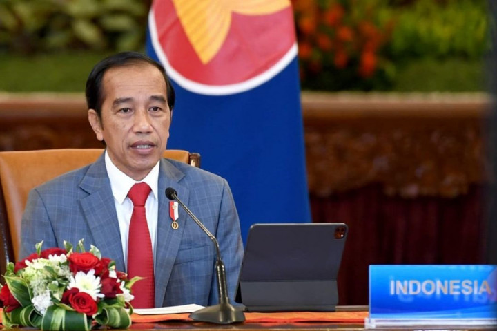 Menurut Jokowi, hubungan kuat yang terjalin antara ASEAN-RRT membutuhkan kerja keras, salah satunya dengan membangun kepercayaan agar terbangun kemitraan yang lebih kokoh dan saling menguntungkan 30 tahun mendatang.