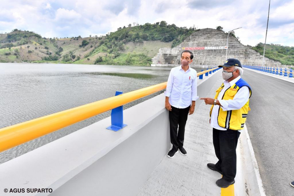 Selain untuk pertanian, lanjut Jokowi, Bendung Karalloe juga diharapkan mengurangi banjir, utamanya di Jeneponto hingga 49 persen. Sebagaimana diketahui, pada tahun 2019 terjadi banjir besar di kabupaten tersebut.