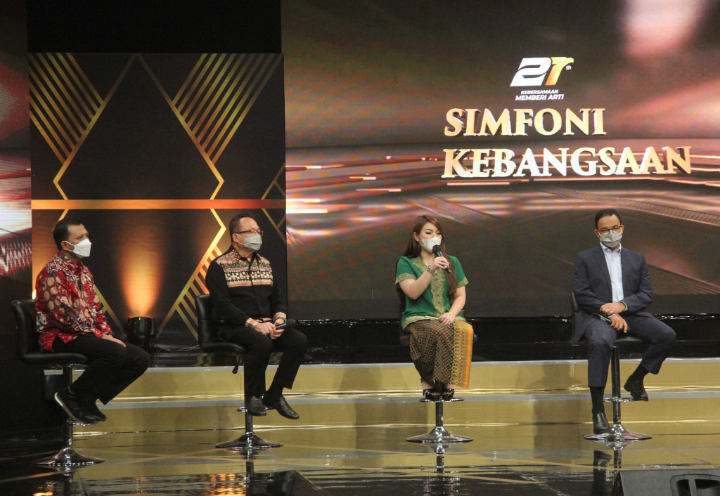 Acara yang berlangsung selama 120 menit ini mengajak penonton menjelajah pemikiran dan rencana strategis para tokoh dalam mewujudkan bangsa yang makmur dan berkeadilan. Tak hanya berdiskusi, acara ini juga menyuguhi simfoni dari seniman dan budayawan terkemuka.