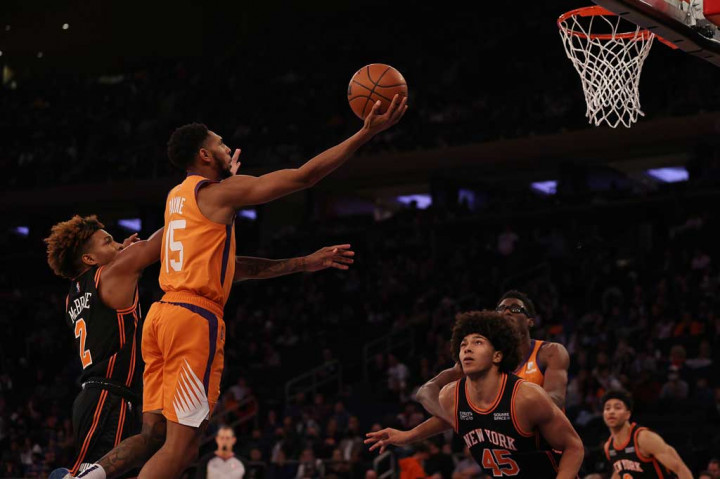 Dari bangku cadangan, Cameron Payne mengumpulkan 13 poin dan Cam Johnson menambahkan 10 poin.